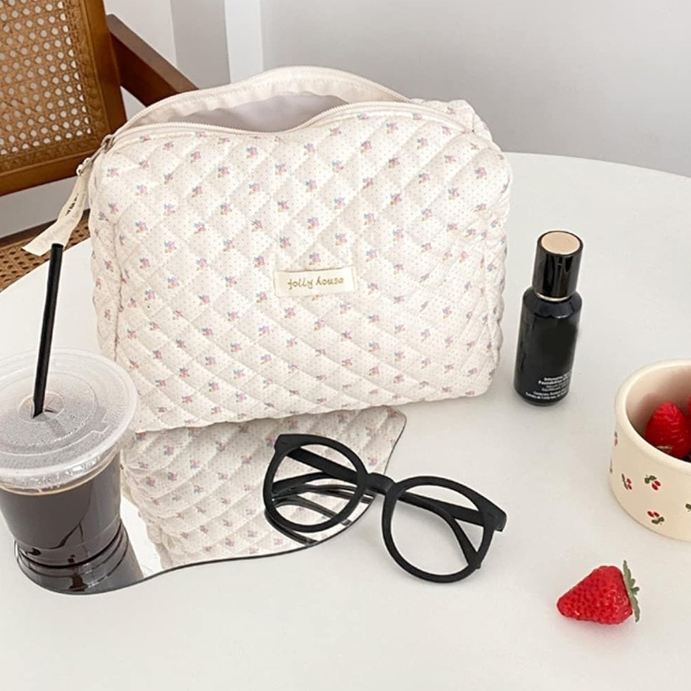 Makeup Bag Large Travel Cosmetic Bag Quilted Coquette Makeup Pouch